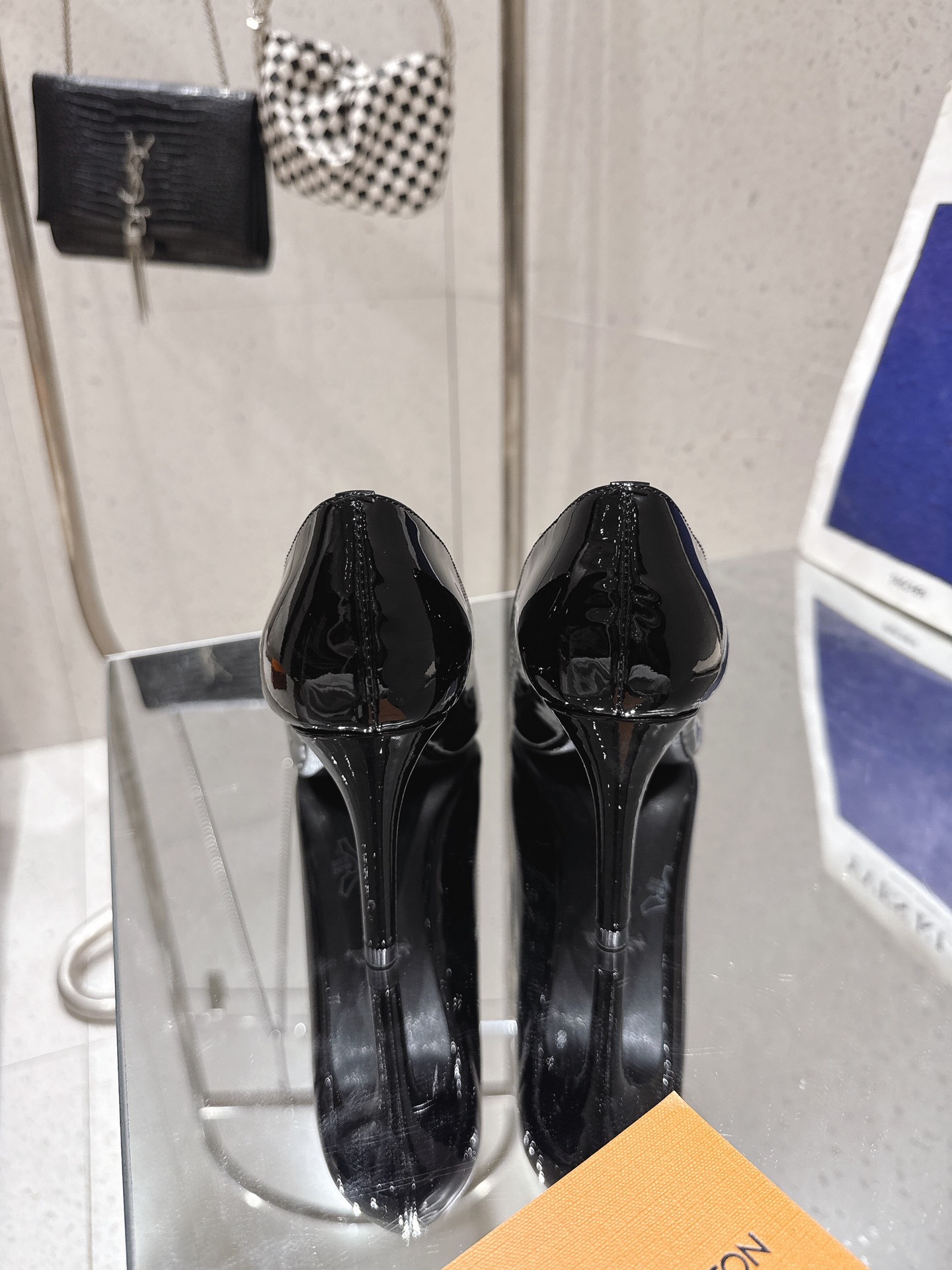 Women's high heels